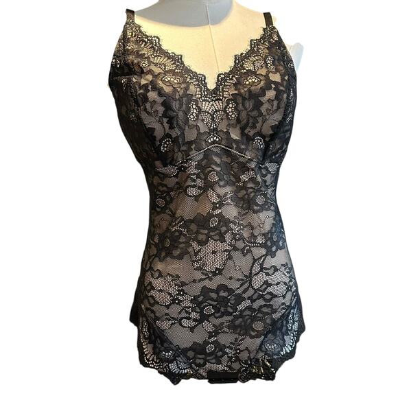 Feelingirl Shaper Black Lace Size LG Bodysuit Wireless Adj Straps Tummy Control - Picture 1 of 11